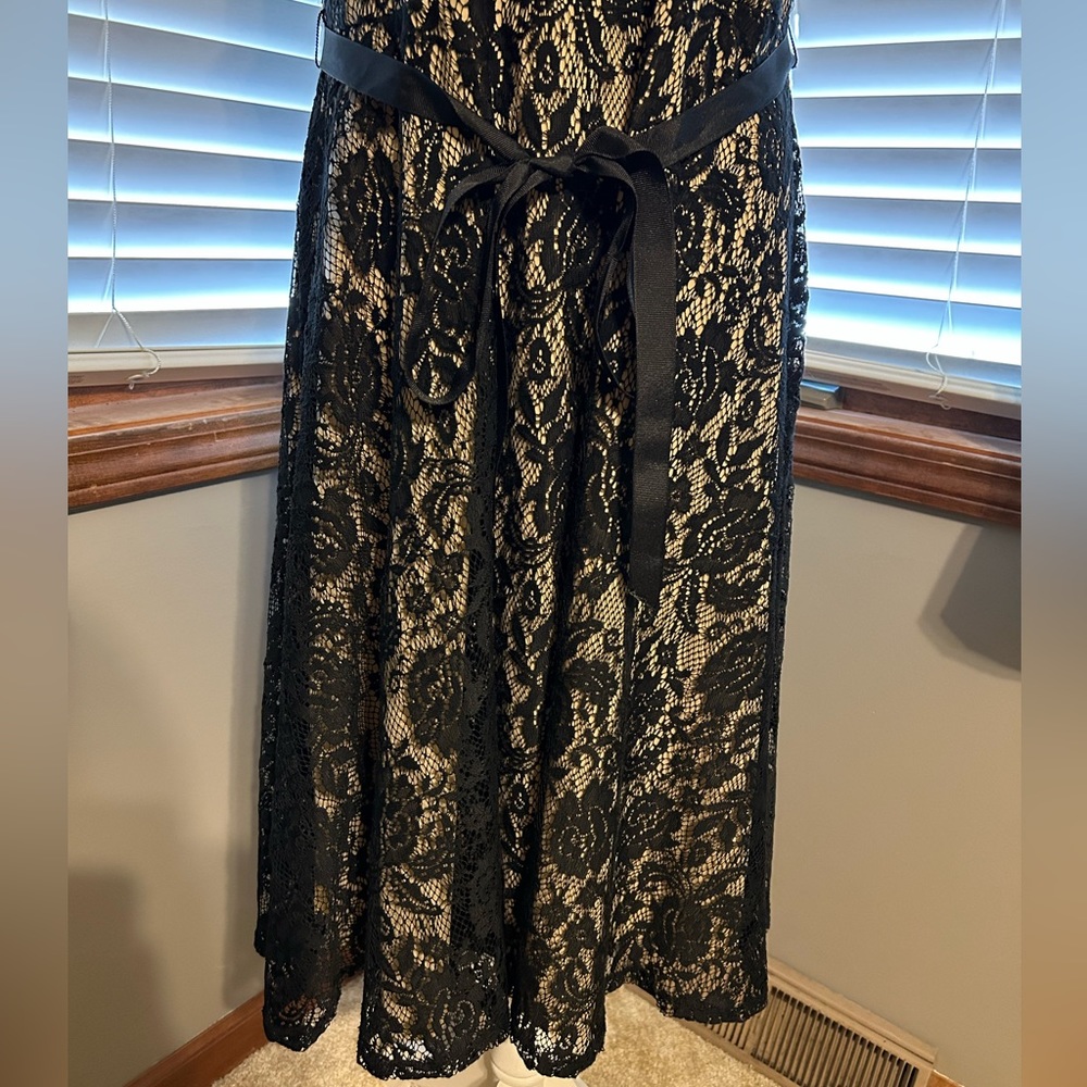 PinkBlush Lace Overlay Tie Accent Maternity Dress - Picture 4 of 9